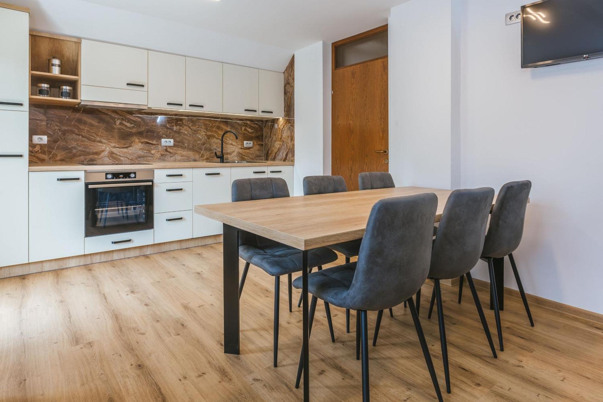 Apartma Bistr'ca Apartment
